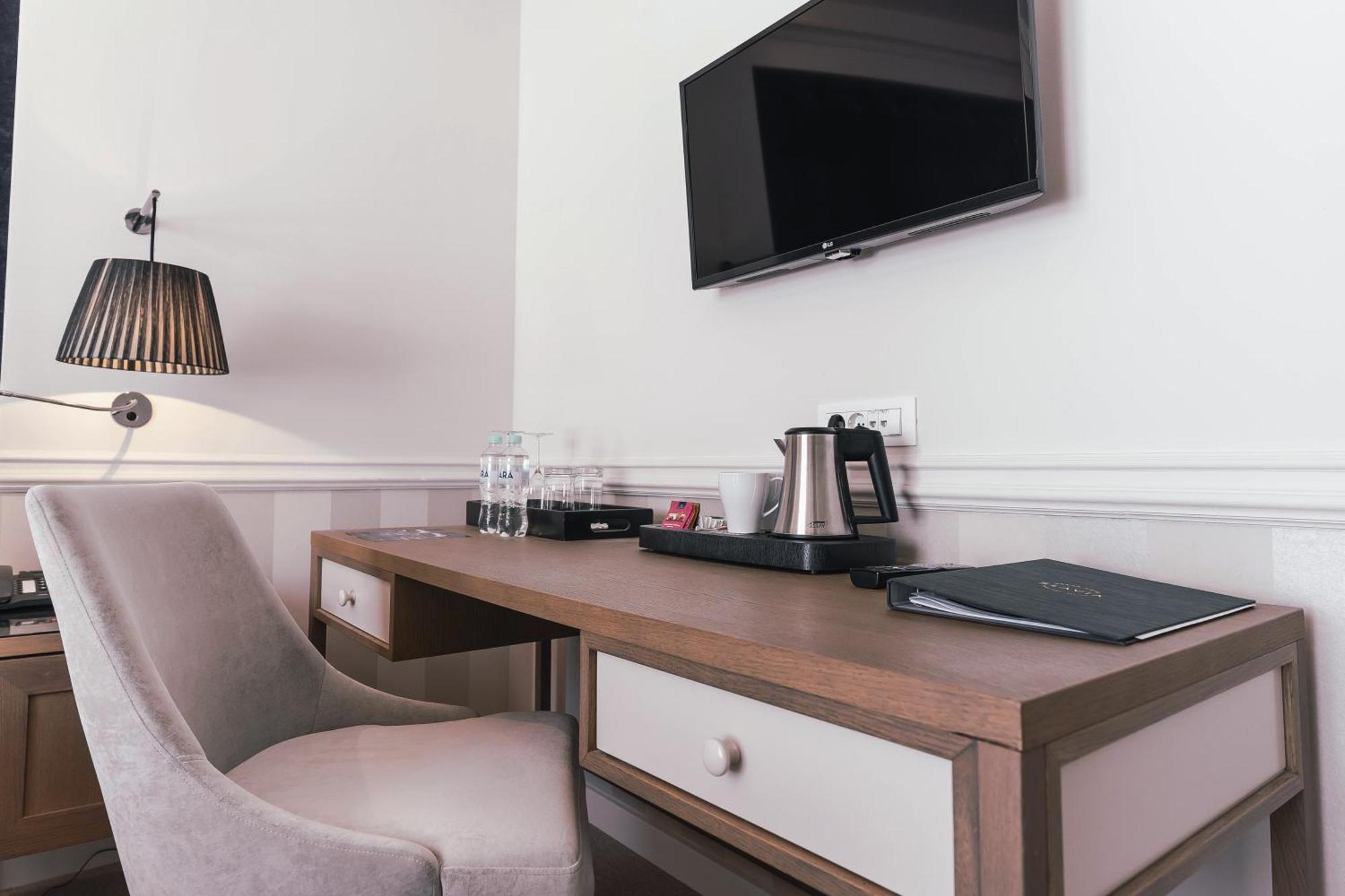 Grand Hotel Slavia - Adults Only 巴什卡沃达 外观 照片